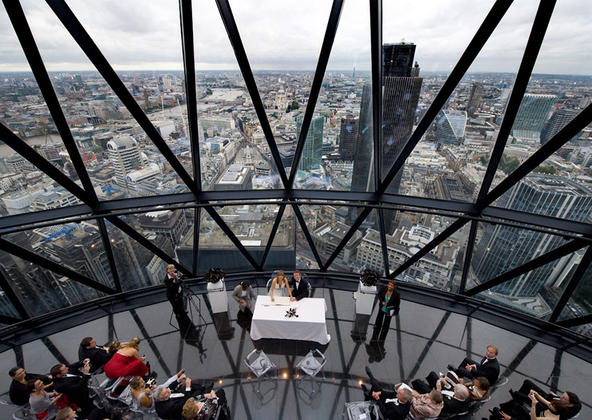 Searcys-at-the-Gherkin-in-London